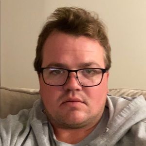 Meet your Posher, Dillon